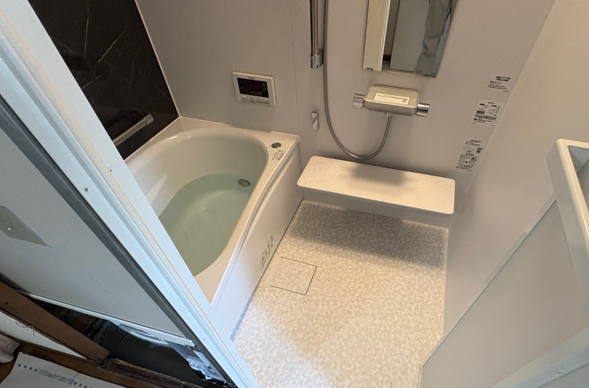 空間を最大限に活かし快適な浴室が完成しました。